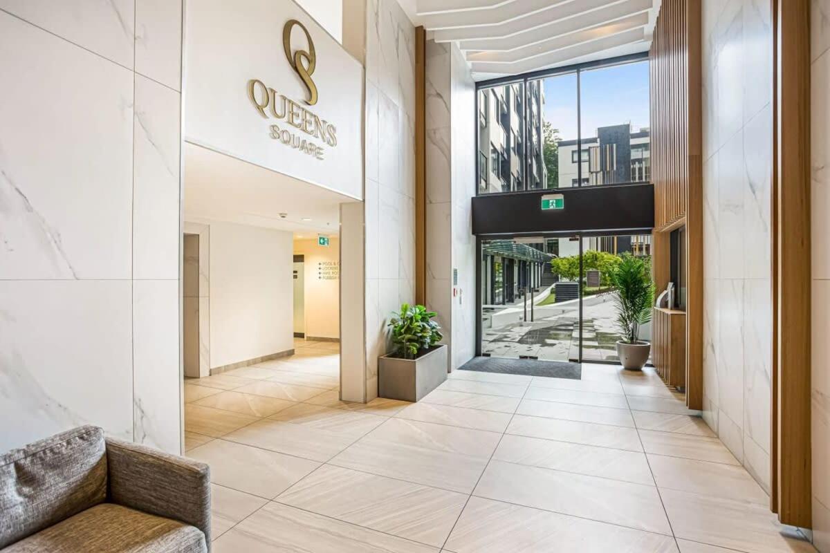 Cosy Two Bedroom Apartment With Balcony Pool And Gym 오클랜드 외부 사진