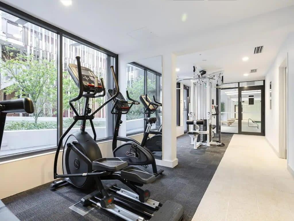 Cosy Two Bedroom Apartment With Balcony Pool And Gym 오클랜드 외부 사진
